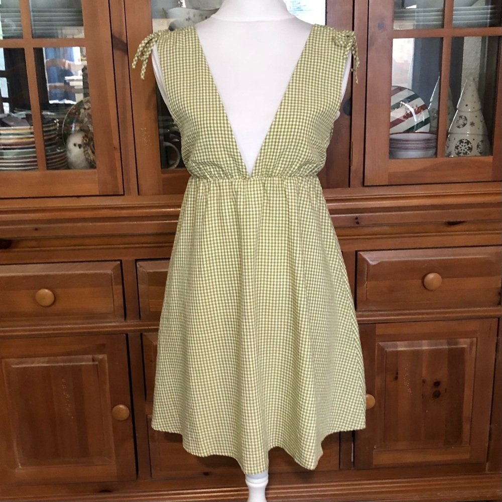 👗NWT MINKPINK Light Green Gingham Tie-Shoulder Dress